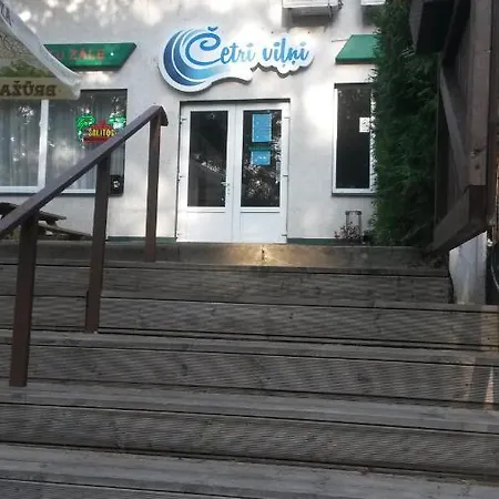 Cetri Vilni Viesnīca